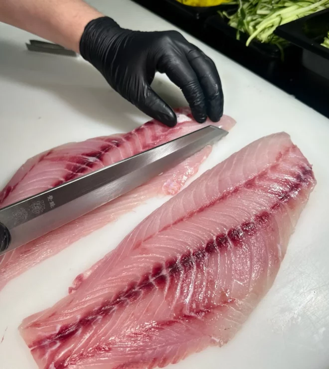 Japońska precyzja ryba – JemSushi & Ramen Poznań